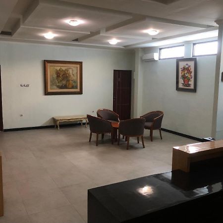 Bening Asri Guesthouse Tangerang Ngoại thất bức ảnh