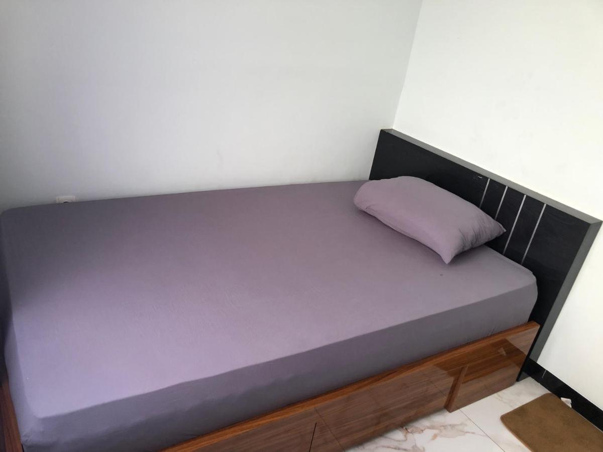 Bening Asri Guesthouse Tangerang Ngoại thất bức ảnh