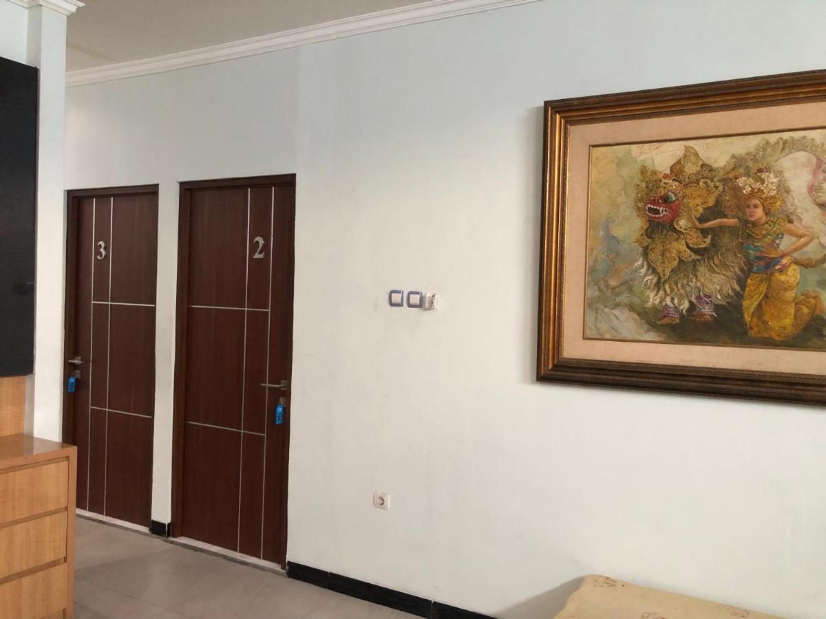 Bening Asri Guesthouse Tangerang Ngoại thất bức ảnh